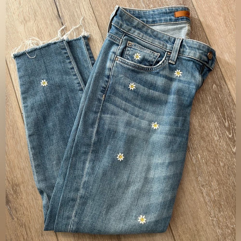 Daisy Embroidered Joe’s Jeans